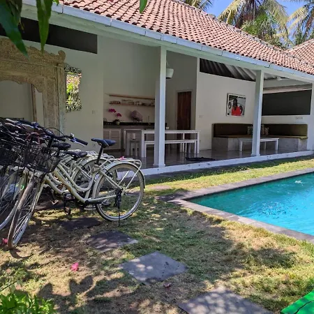 Gili Khumba Villas